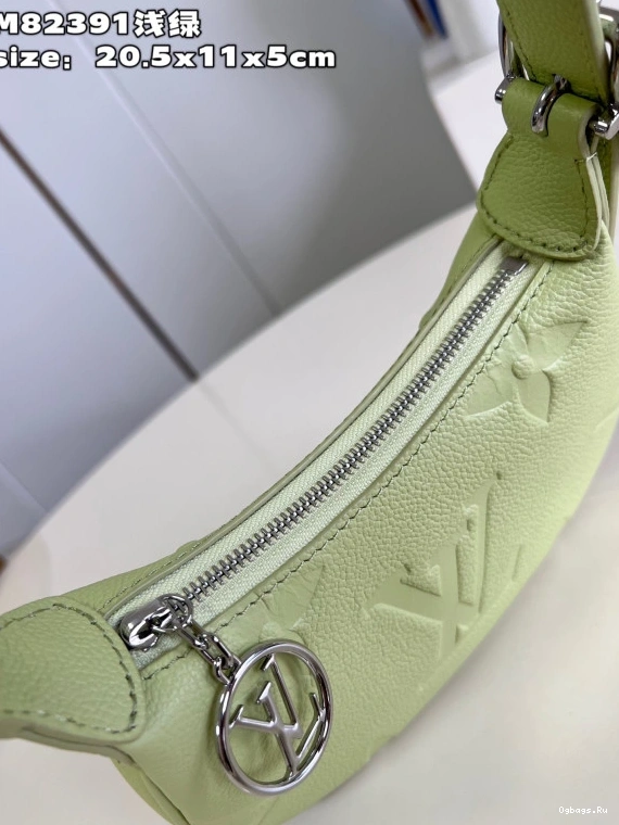 Mini VUITTON LOUIS Moon 0518